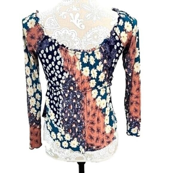 Urban Outfitters Multicolored Floral Scoop Neck Top Women's Small - Picture 3 of 6